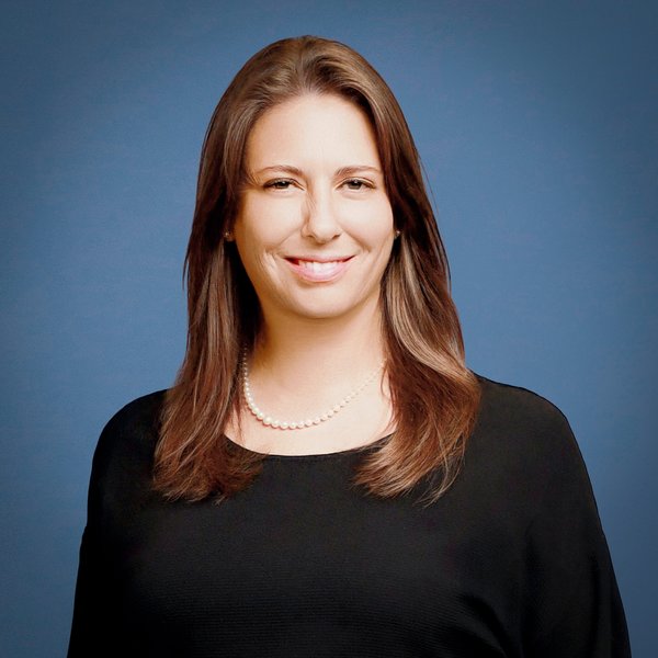Leah, title and escrow officer